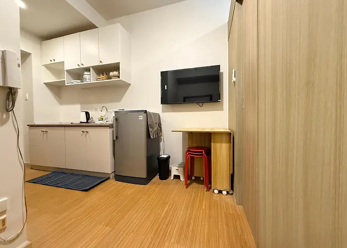 Minimalist 1 Bedroom Unit Apartahotel *